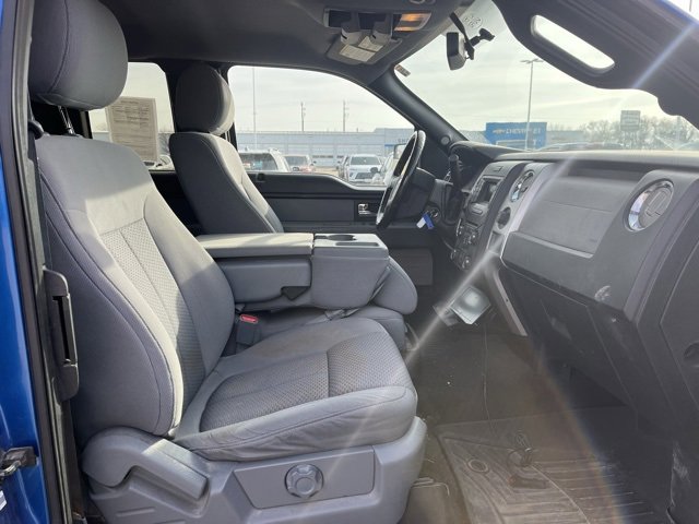 Used 2014 Ford F150 XLT w/ XLT Chrome Package image 24