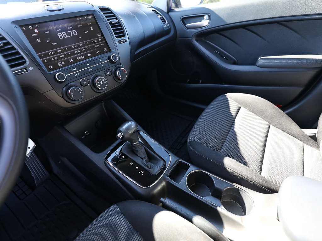 Used 2017 Kia Forte LX FWD image 18