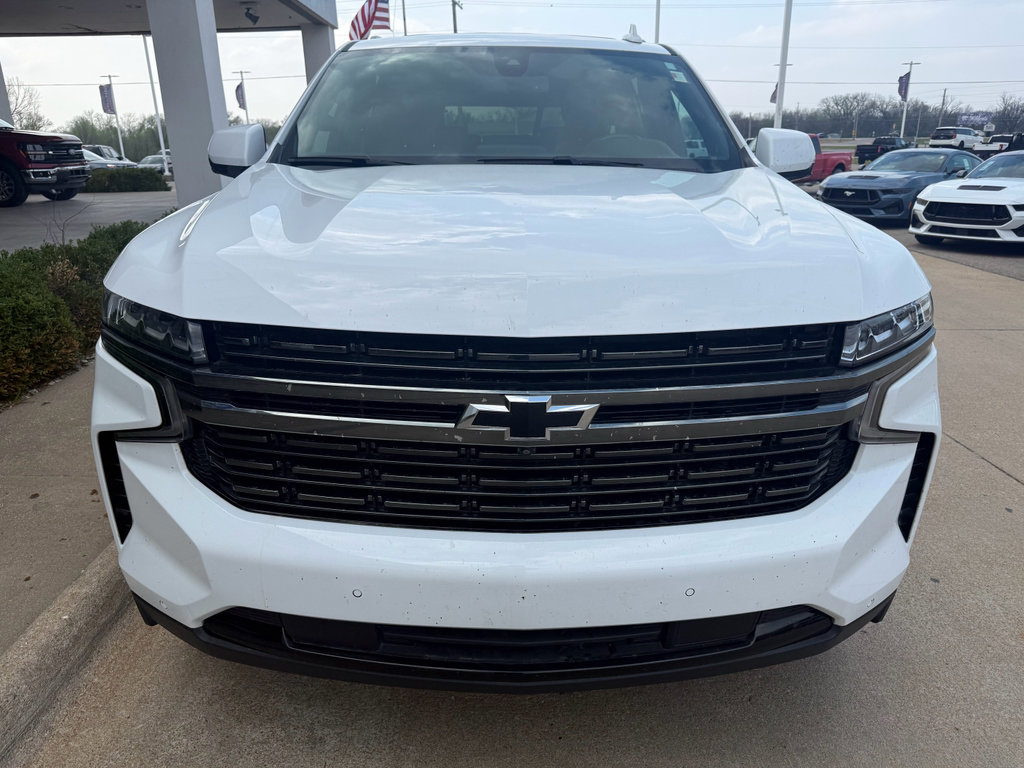 Used 2021 Chevrolet Tahoe RST w/ Luxury Package AWD/4WD image 2
