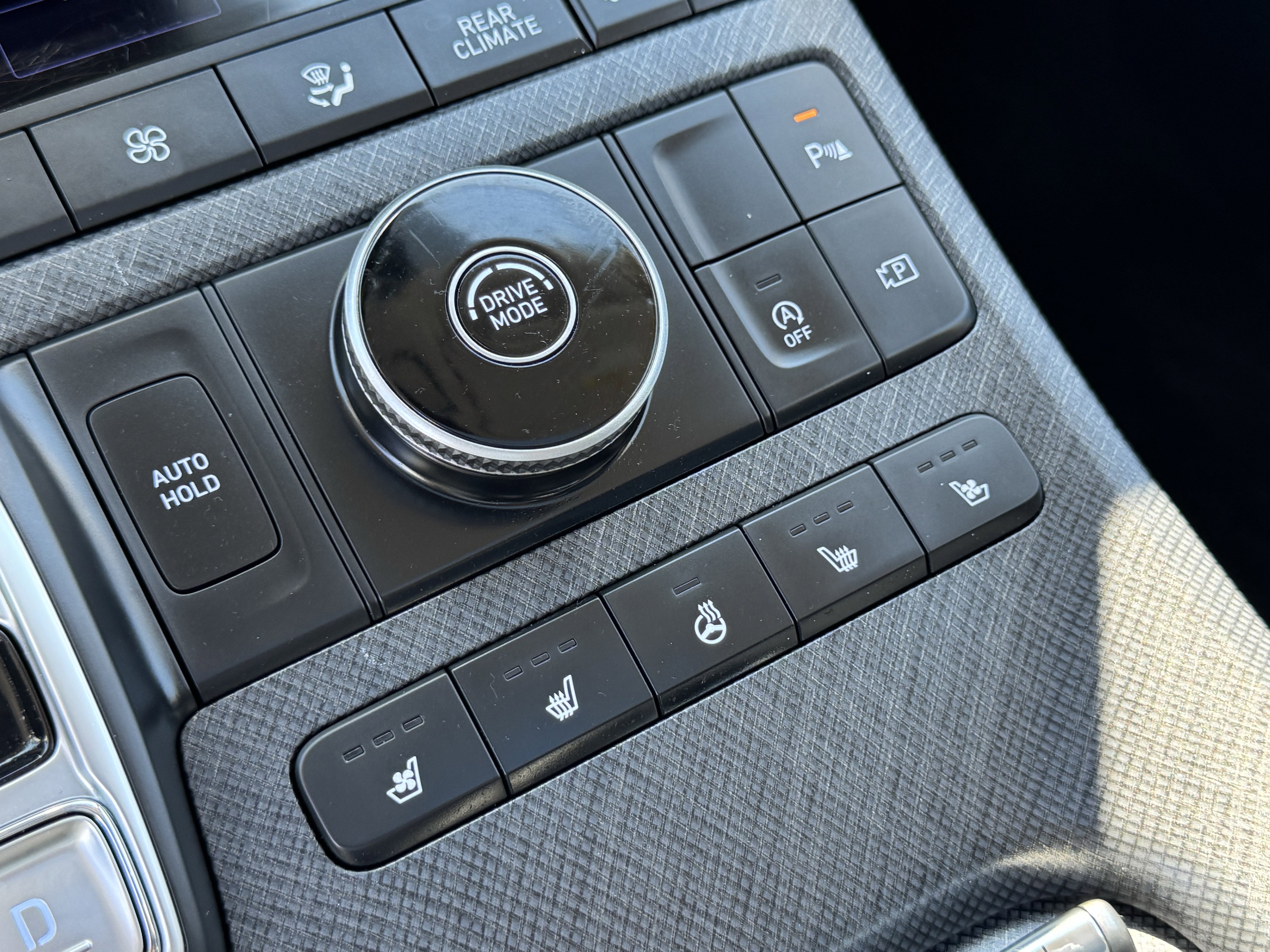 Used 2025 Hyundai Palisade Limited image 23