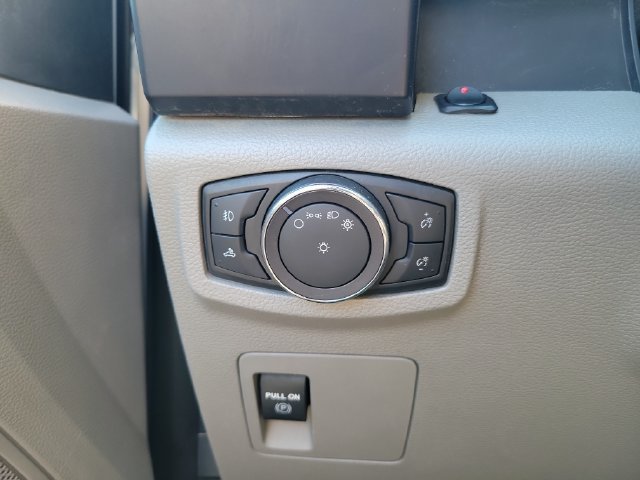 Used 2018 Ford F150 XL w/ Equipment Group 101A Mid AWD/4WD image 24