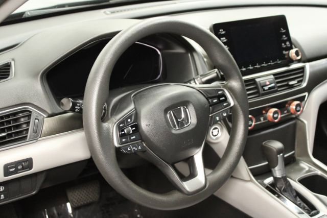 Used 2018 Honda Accord LX image 12