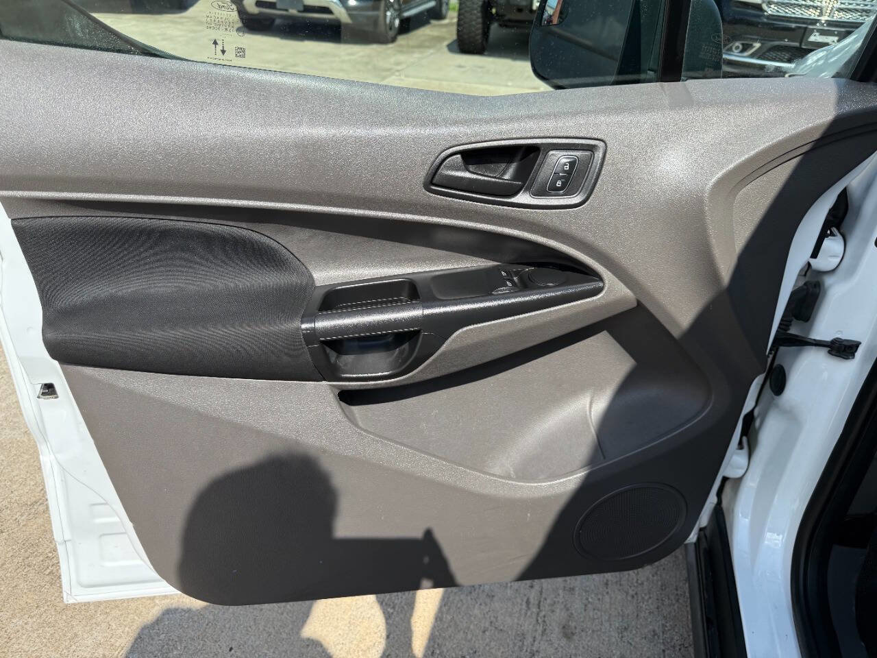 Used 2021 Ford Transit Connect XL image 8