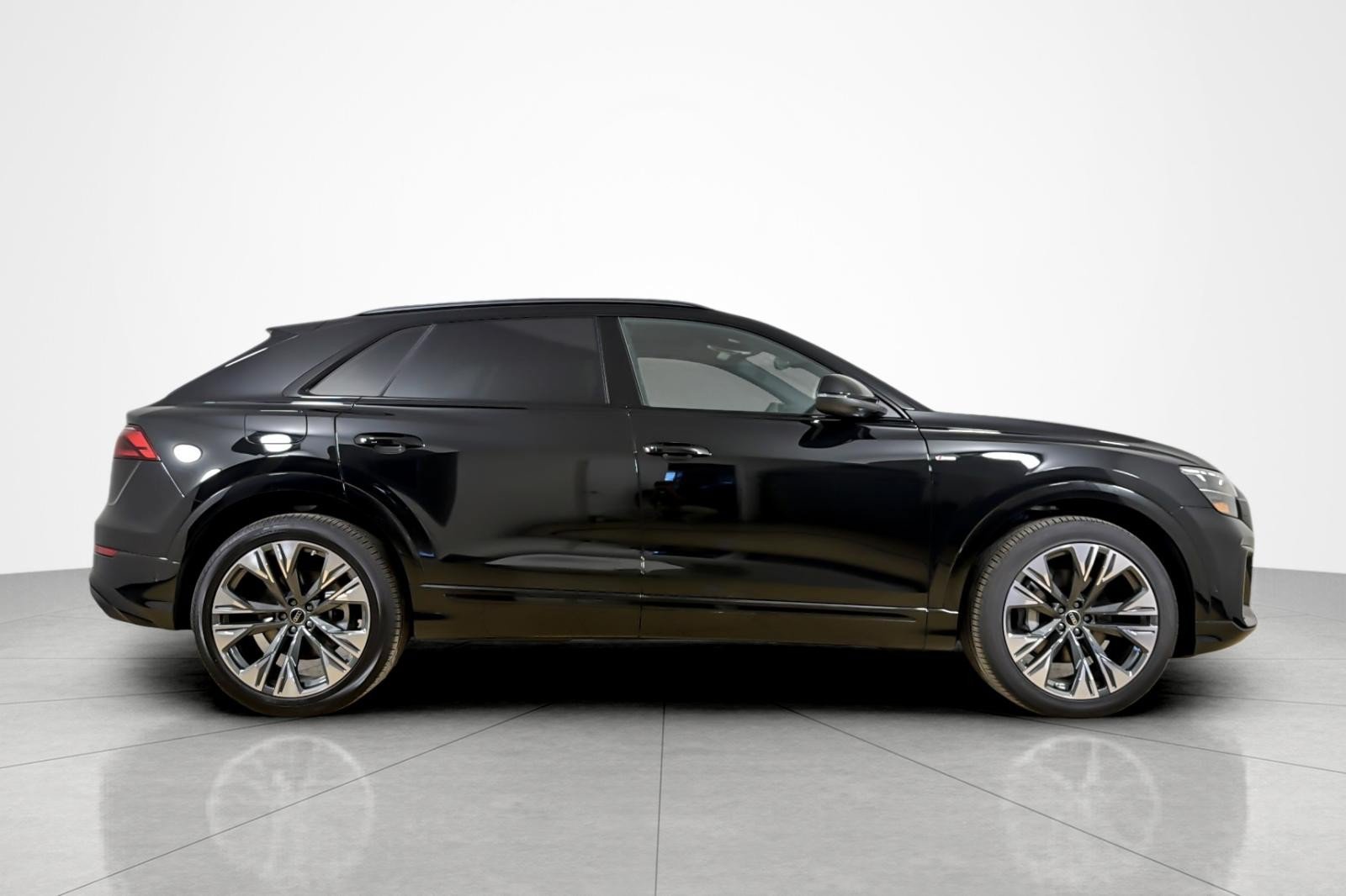 New 2026 Audi Q8 Premium Plus AWD/4WD image 7