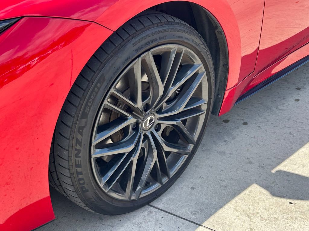 Used 2024 Lexus IS 500 RWD image 9