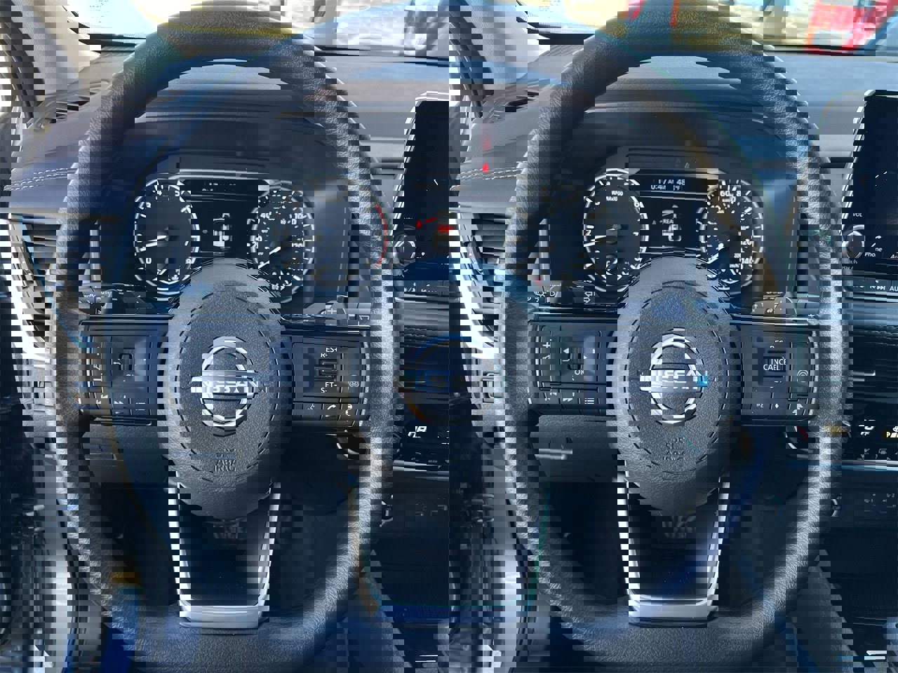 Certified 2023 Nissan Rogue SV image 10