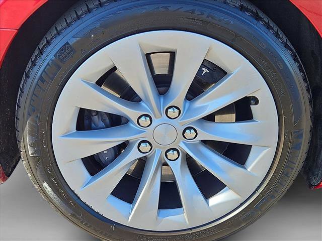 Used 2016 Tesla Model S 60D image 29