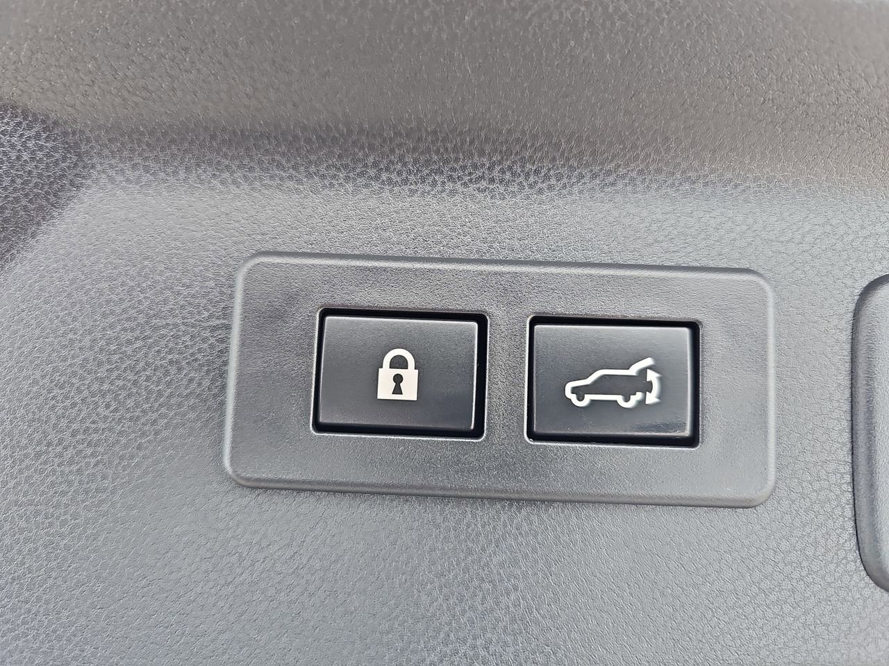 Certified 2025 Subaru Forester Sport w/ Popular Package #1 image 16