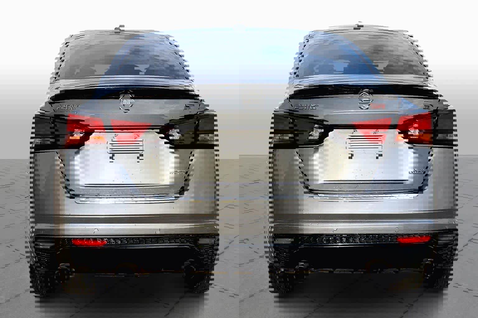 Used 2023 Nissan Altima 2.0 SR image 7