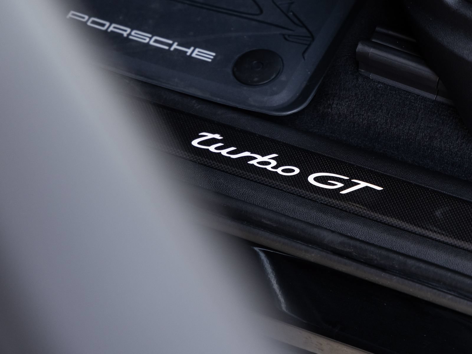 Certified 2023 Porsche Cayenne Turbo GT AWD/4WD image 28