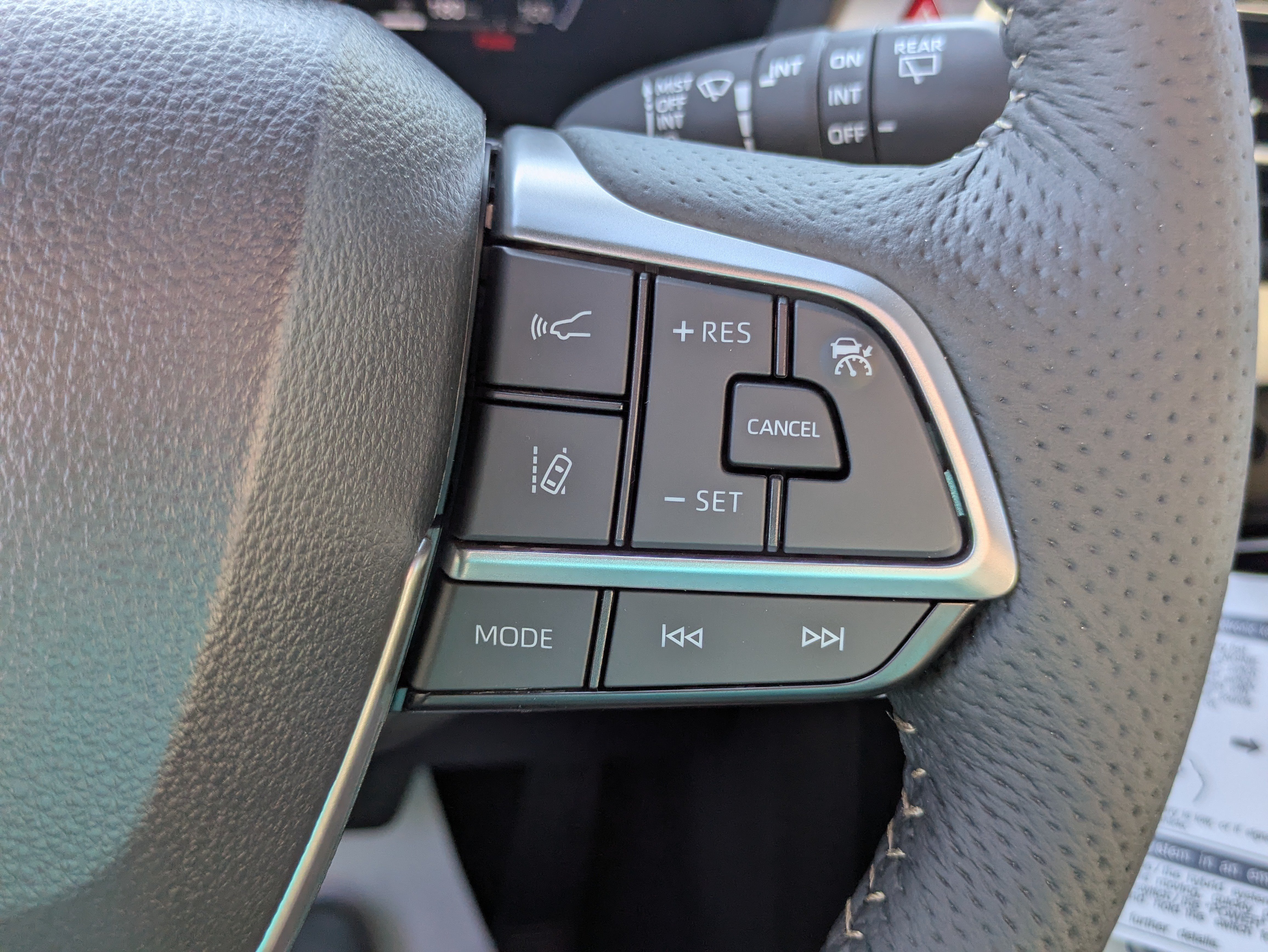 New 2026 Toyota Sienna Limited AWD/4WD image 23