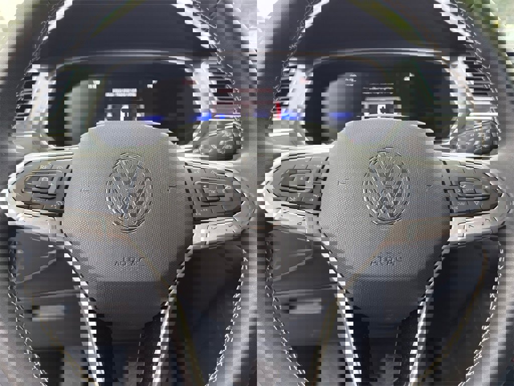 New 2024 Volkswagen Tiguan S image 18