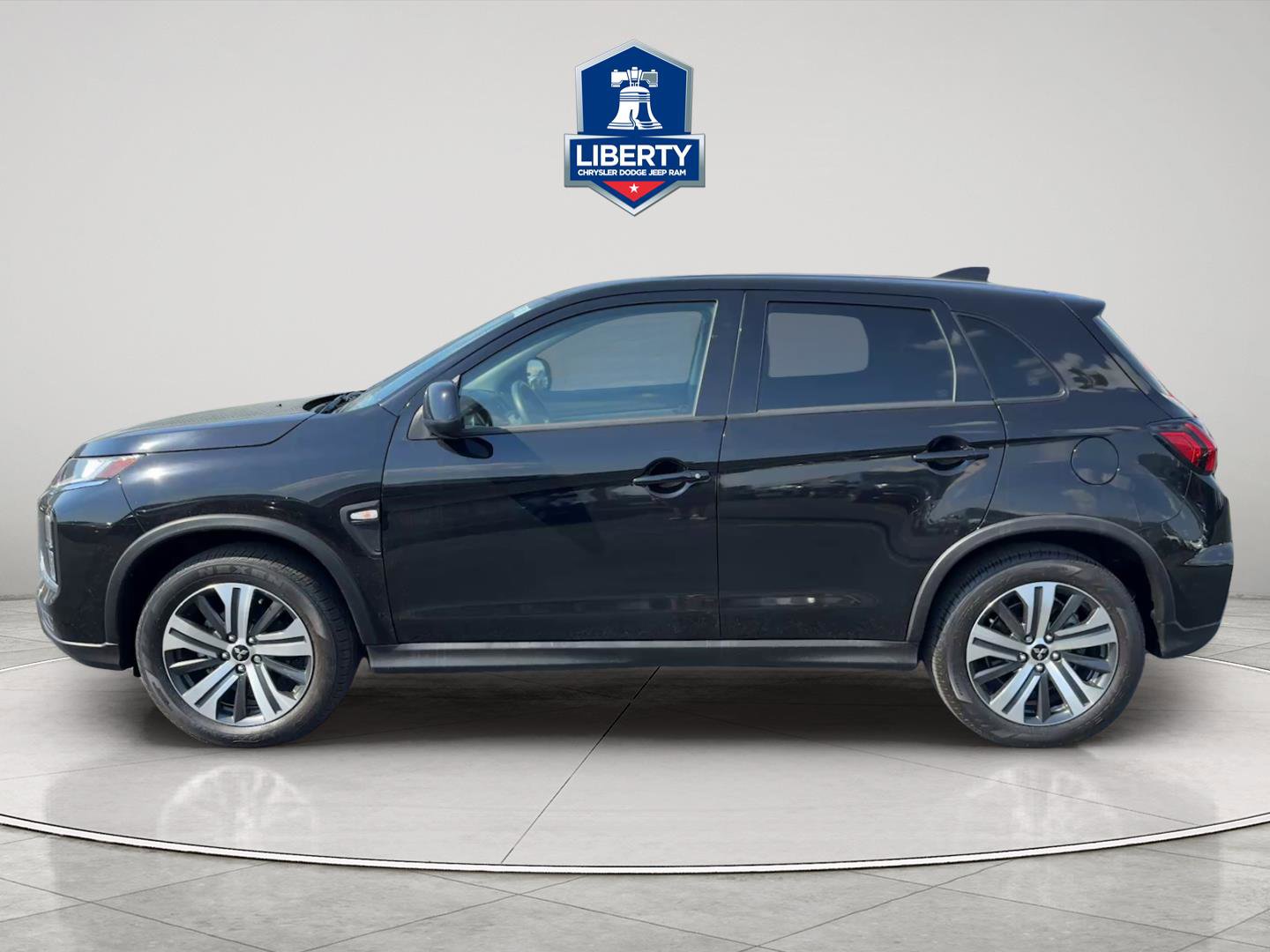 Used 2025 Mitsubishi Outlander Sport ES AWD/4WD image 8