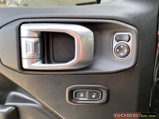 Used 2022 Jeep Gladiator Mojave w/ Cold Weather Group image 27