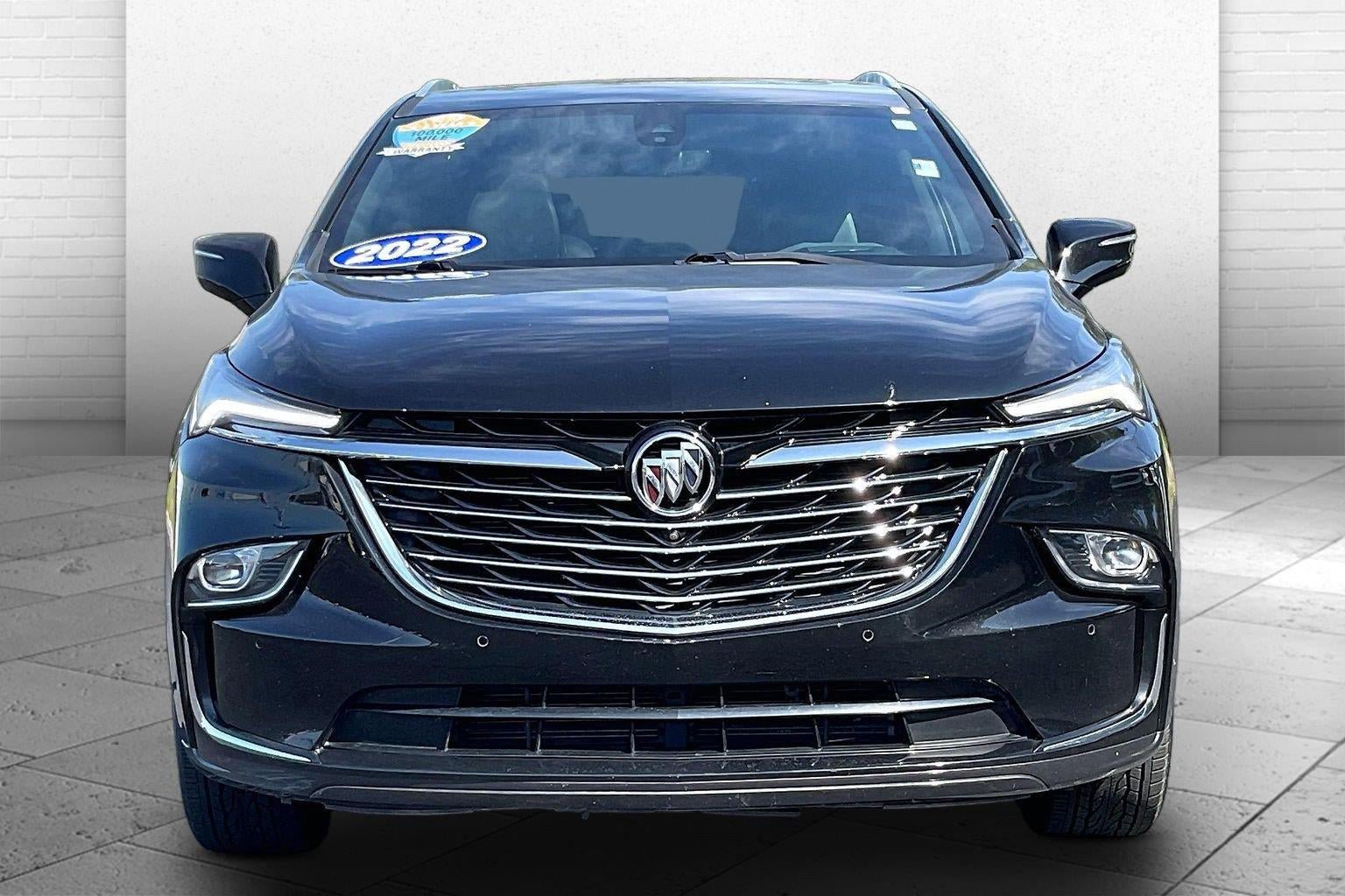 Used 2022 Buick Enclave Premium w/ Experience Buick Package FWD image 2