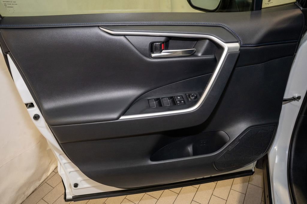 Used 2019 Toyota RAV4 XSE w/ XSE Weather Package image 13