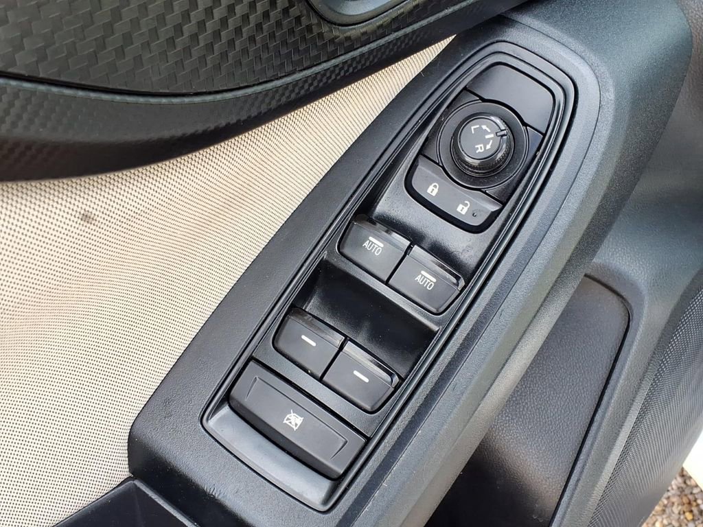 Used 2019 Subaru Impreza 2.0i w/ Eyesight image 18