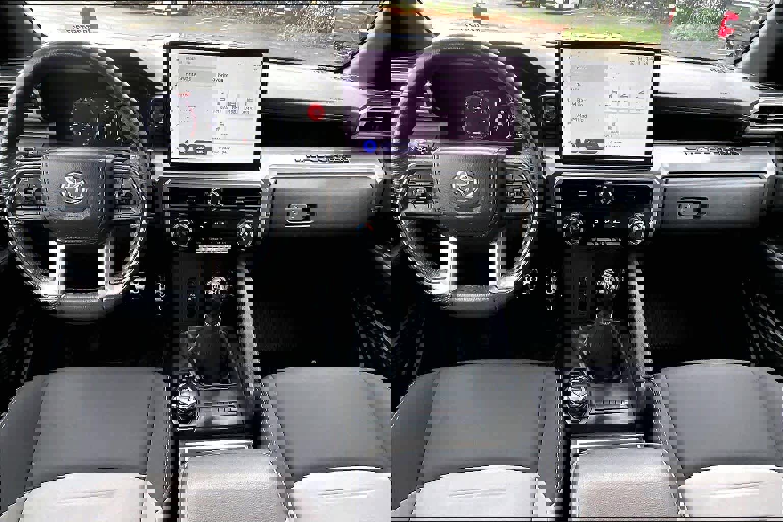 Used 2024 Toyota Tacoma TRD Sport image 15