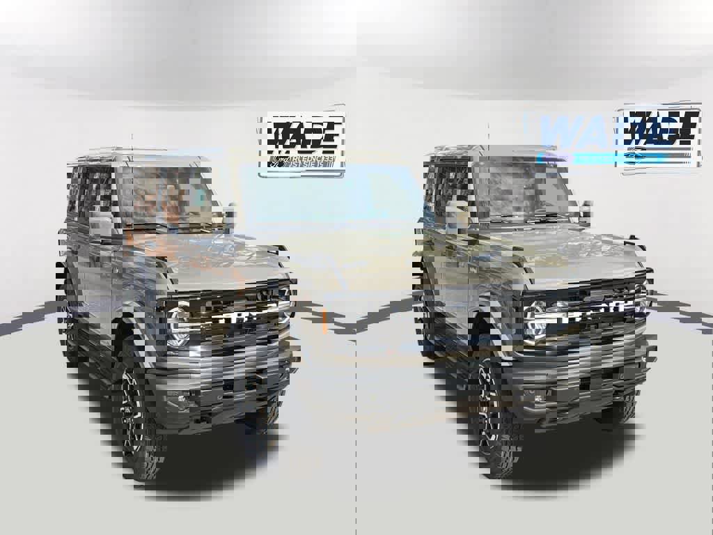 New 2026 Ford Bronco Outer Banks image 3