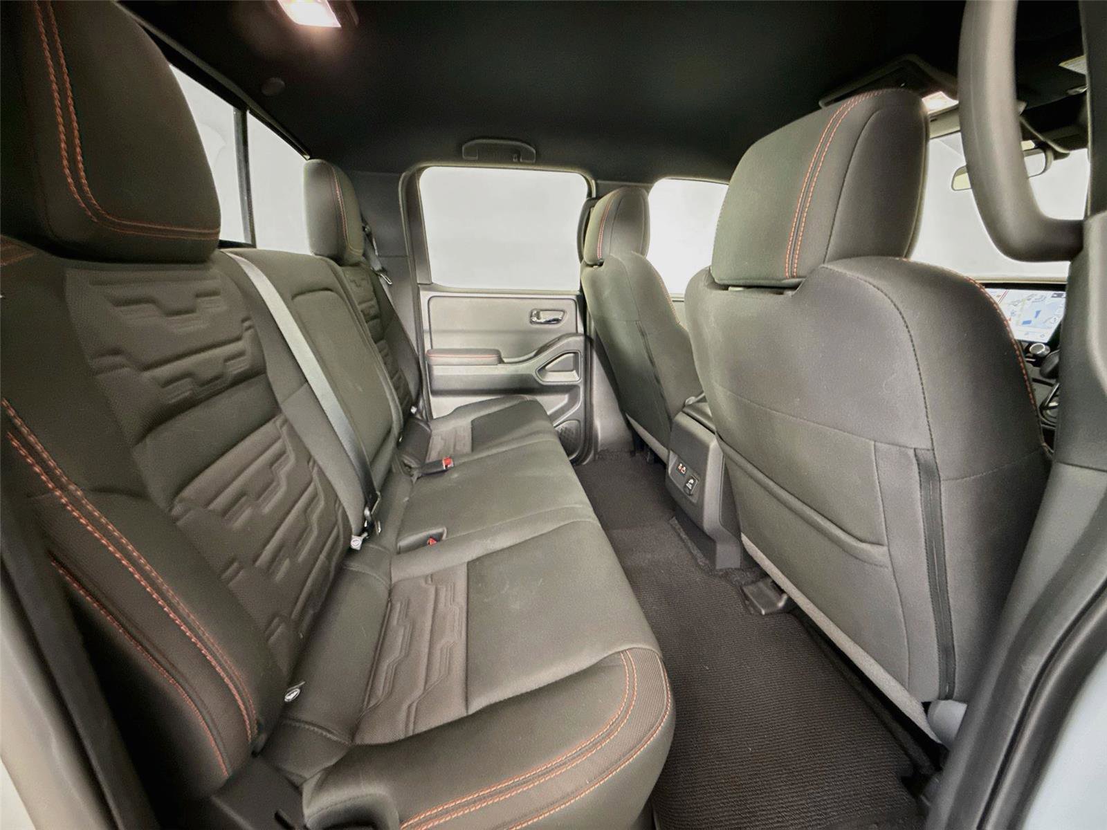 Used 2024 Nissan Frontier Pro-X w/ Pro Convenience Package RWD image 19