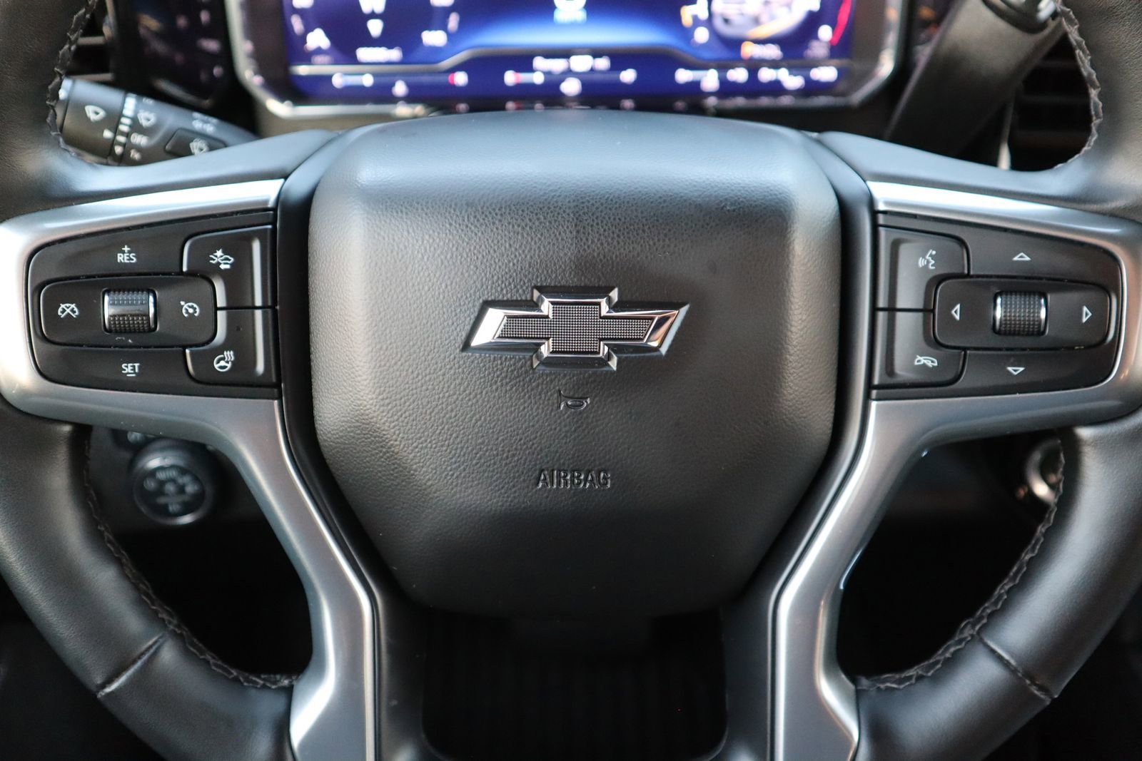 Used 2024 Chevrolet Silverado 2500 LTZ w/ LTZ Plus Package image 45