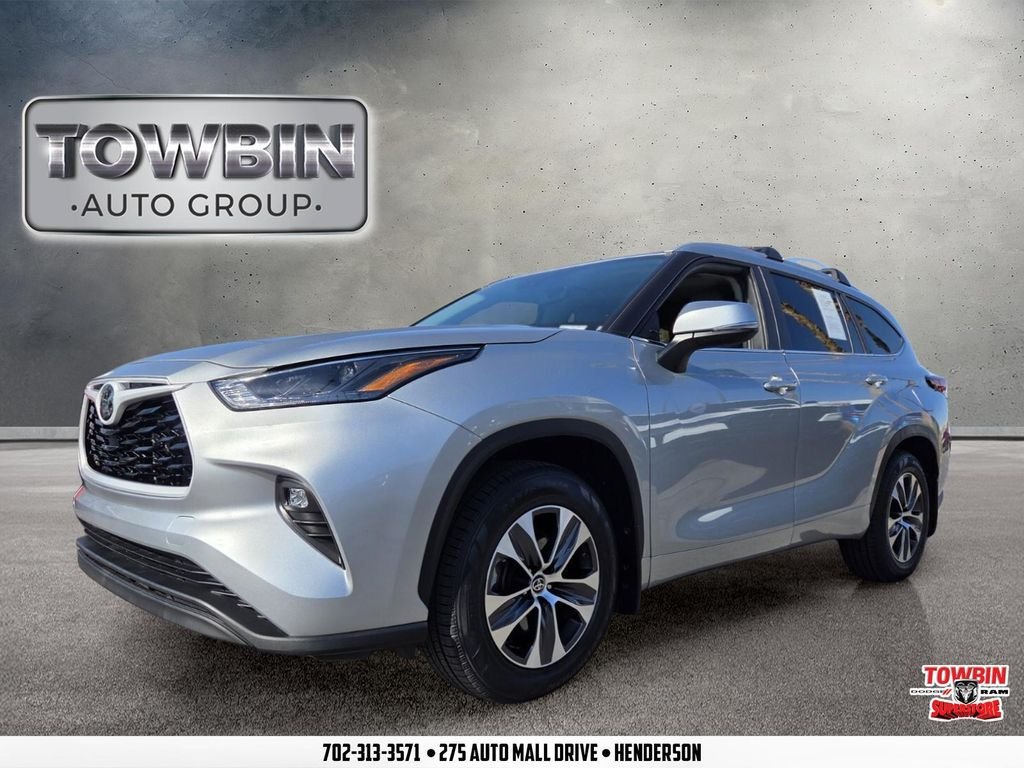 Used 2025 Toyota Highlander XLE
