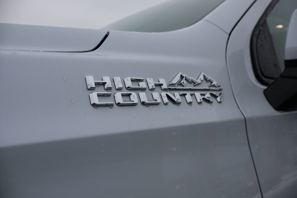 New 2026 Chevrolet Tahoe High Country image 8