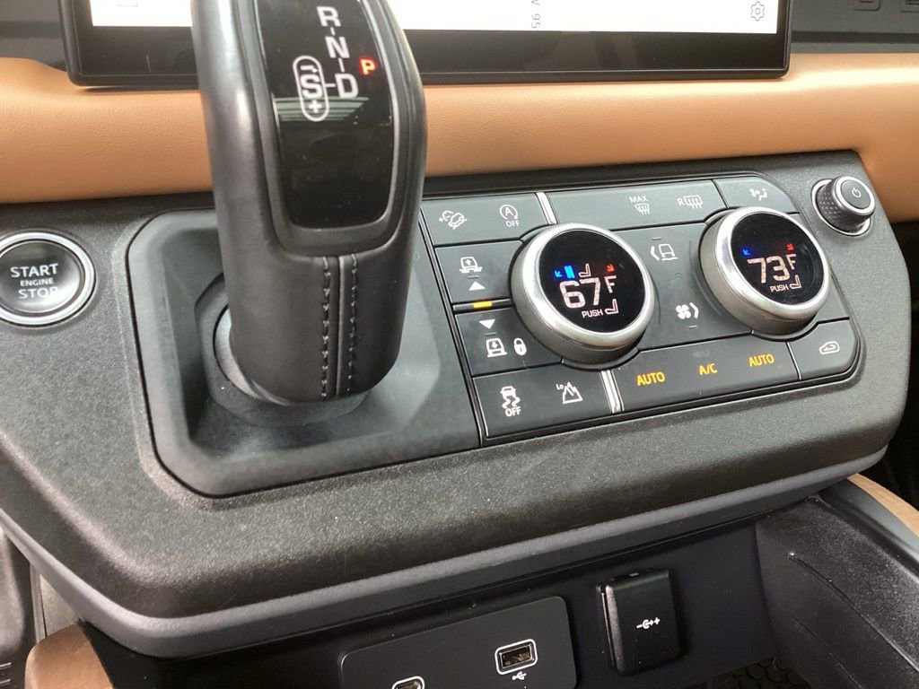 Used 2022 Land Rover Defender 110 X image 22