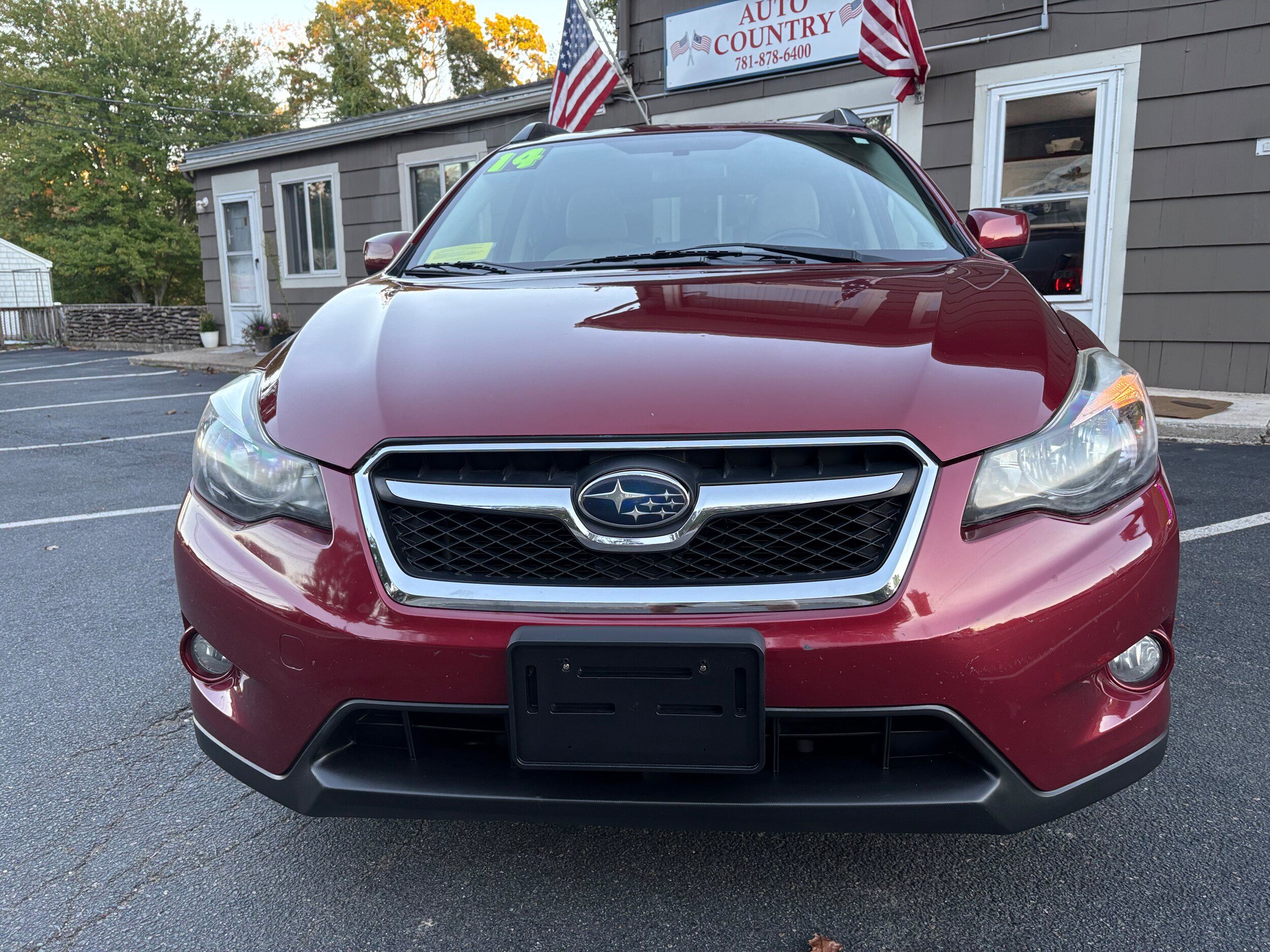 Used 2014 Subaru Crosstrek 2.0i Premium w/ Moonroof Package AWD/4WD image 2