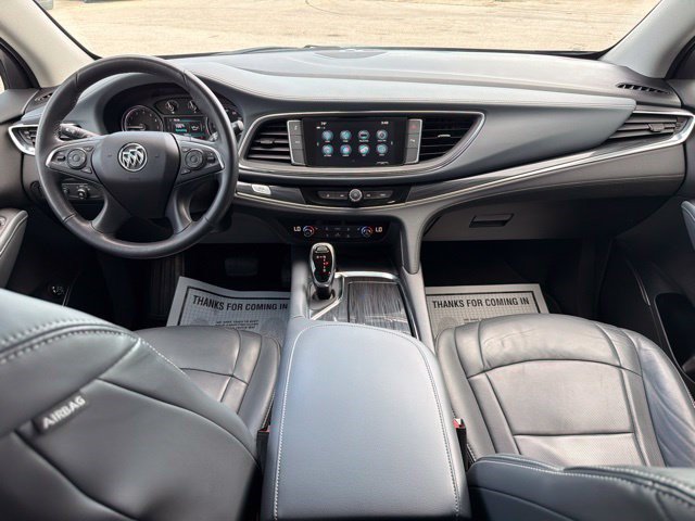 Used 2018 Buick Enclave Essence AWD/4WD image 26