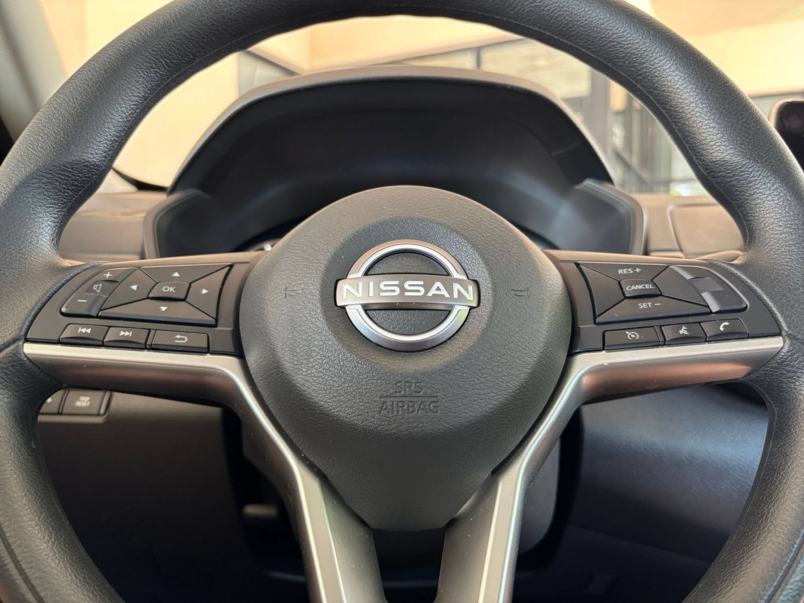 Used 2026 Nissan Altima 2.5 SV FWD image 28