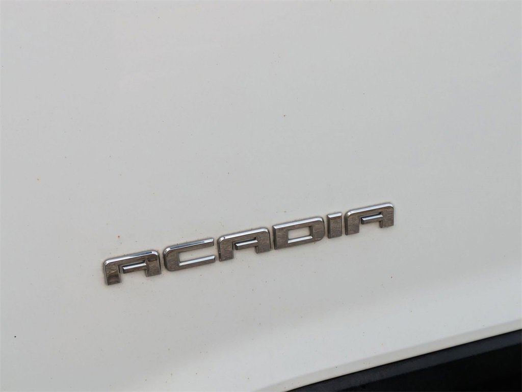 Used 2017 GMC Acadia SLE image 10