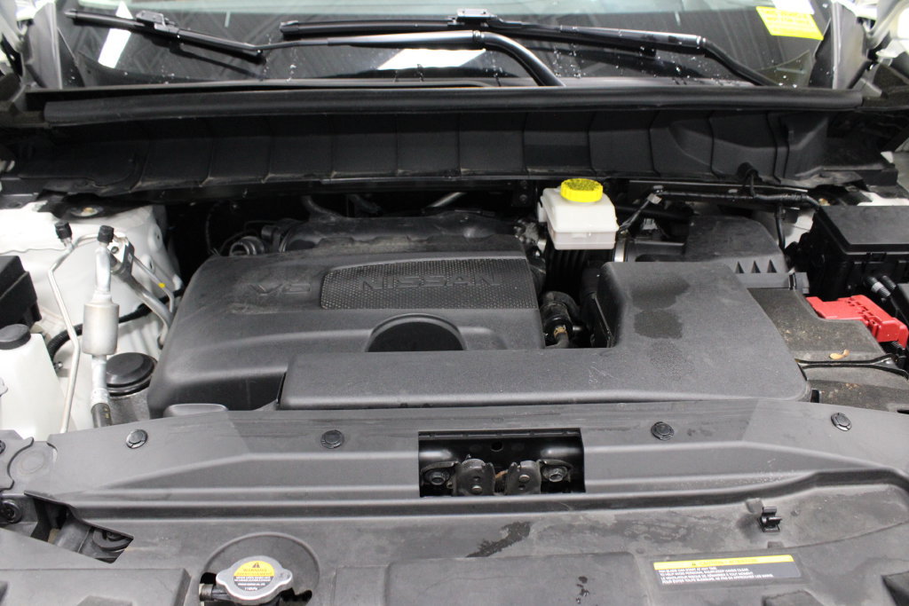 Certified 2024 Nissan Pathfinder Platinum w/ Cargo Package AWD/4WD image 14