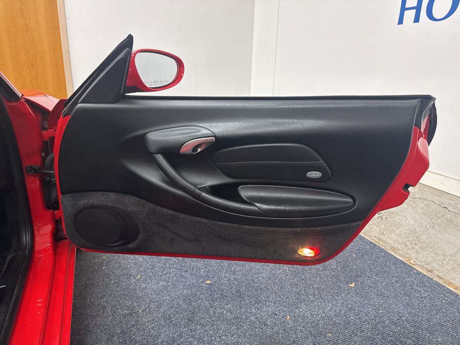 Used 2002 Porsche Boxster RWD image 12