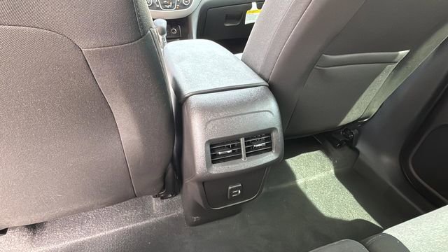 Used 2024 Chevrolet Equinox LS FWD image 21