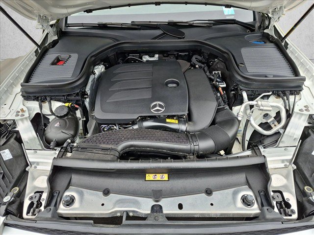 Used 2022 Mercedes-Benz GLC 300 4MATIC image 22