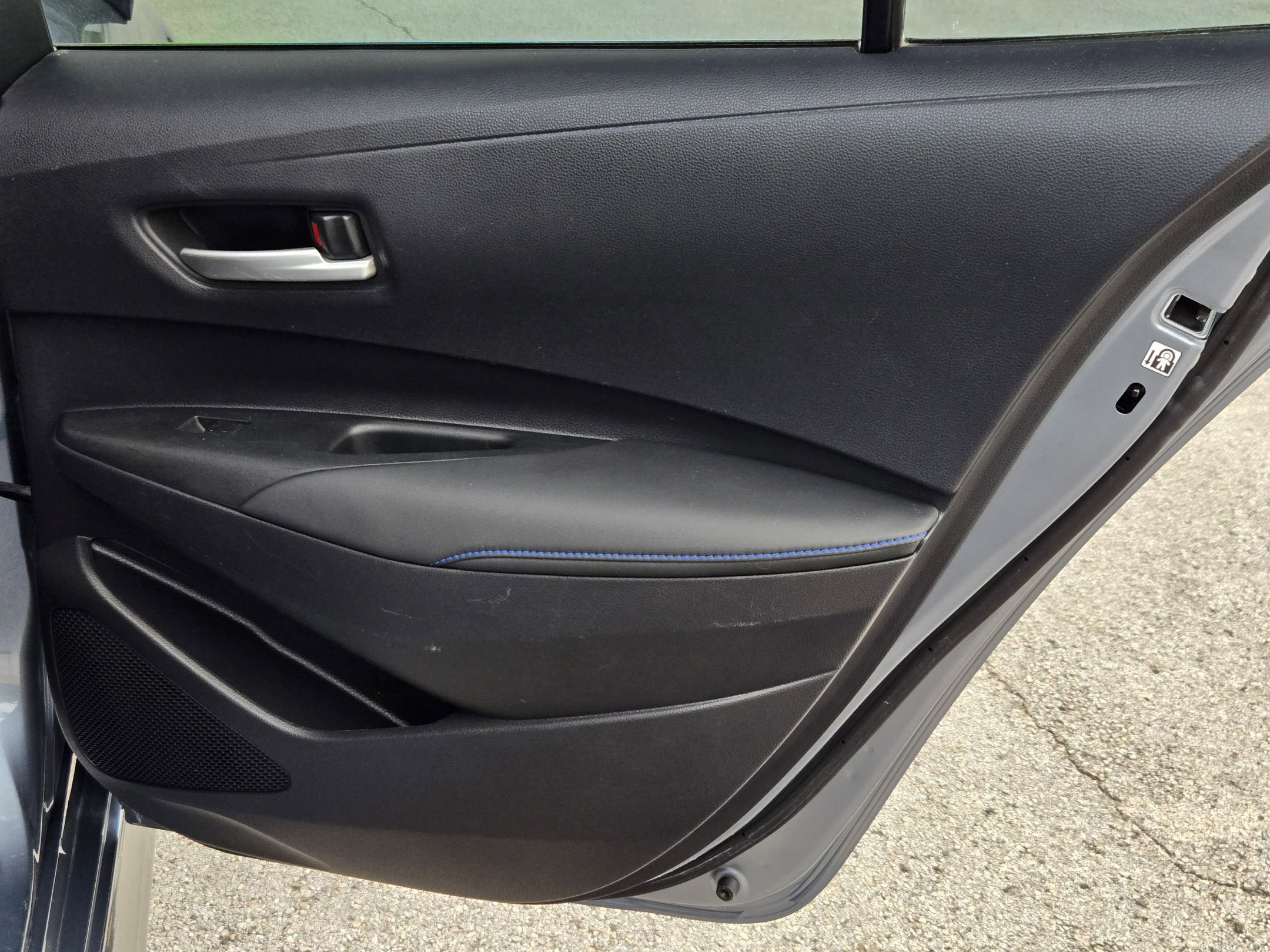 Used 2022 Toyota Corolla SE FWD image 21