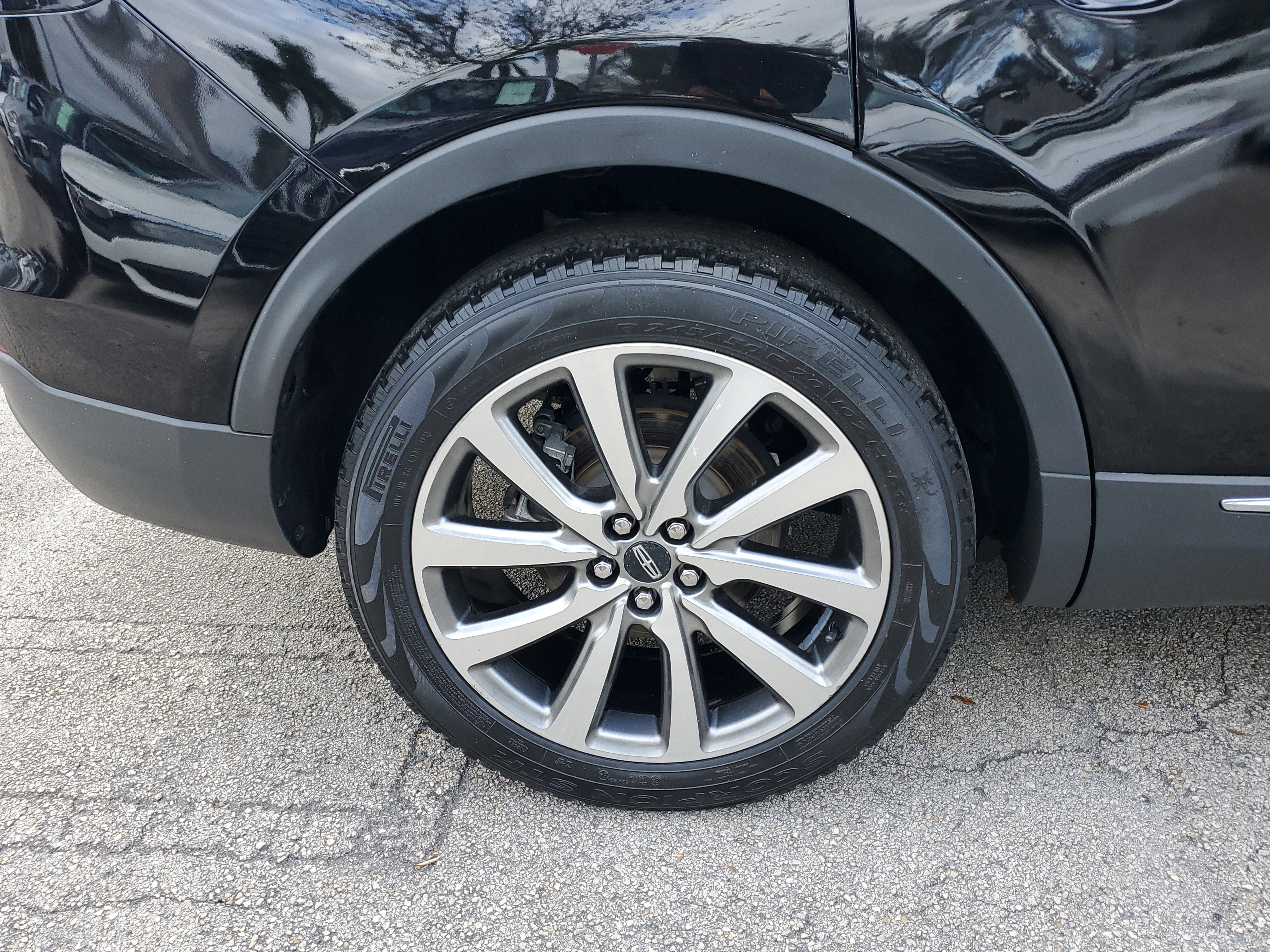 Used 2019 Lincoln Nautilus Select image 8