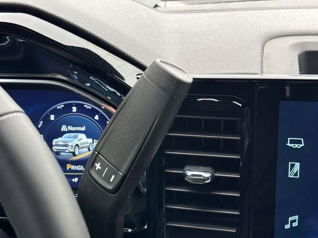 Certified 2023 Chevrolet Silverado 1500 RST image 28