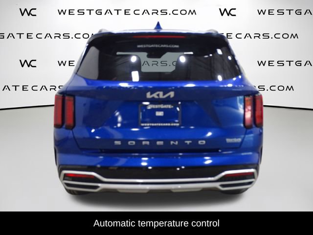 Used 2022 Kia Sorento EX w/ Panoramic Sunroof Package image 7