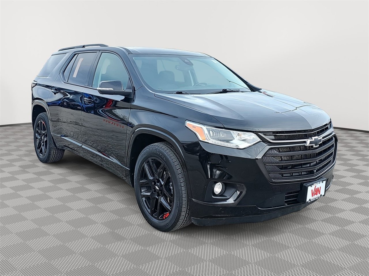 Used 2021 Chevrolet Traverse Premier w/ Redline Edition image 3