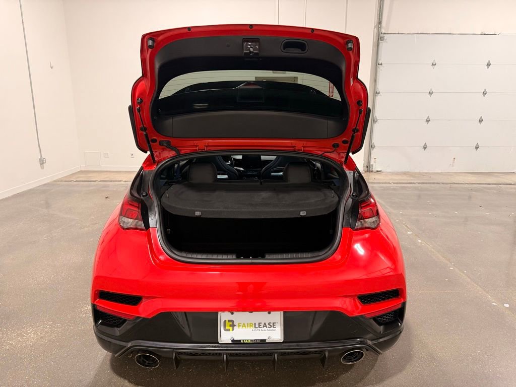 Used 2022 Hyundai Veloster N image 9
