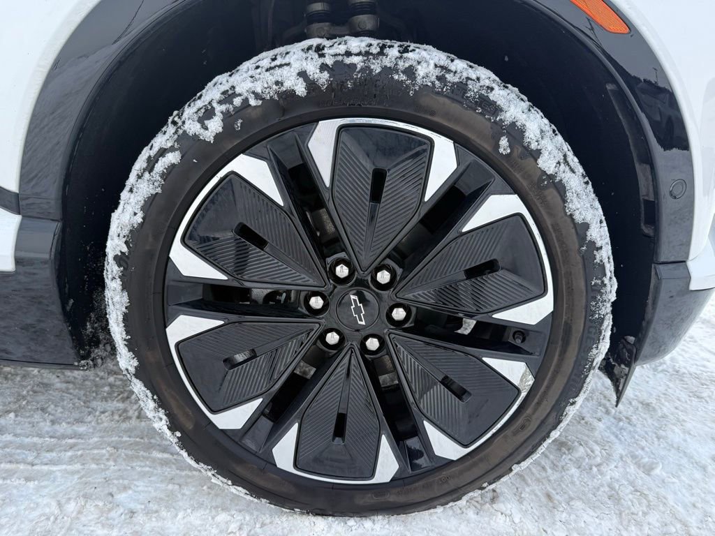 Used 2025 Chevrolet Blazer EV RS w/ Super Cruise Package image 17