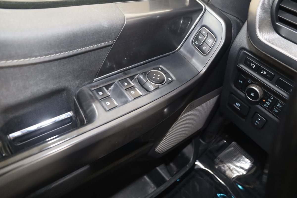 Used 2024 Ford F150 Lariat AWD/4WD image 30