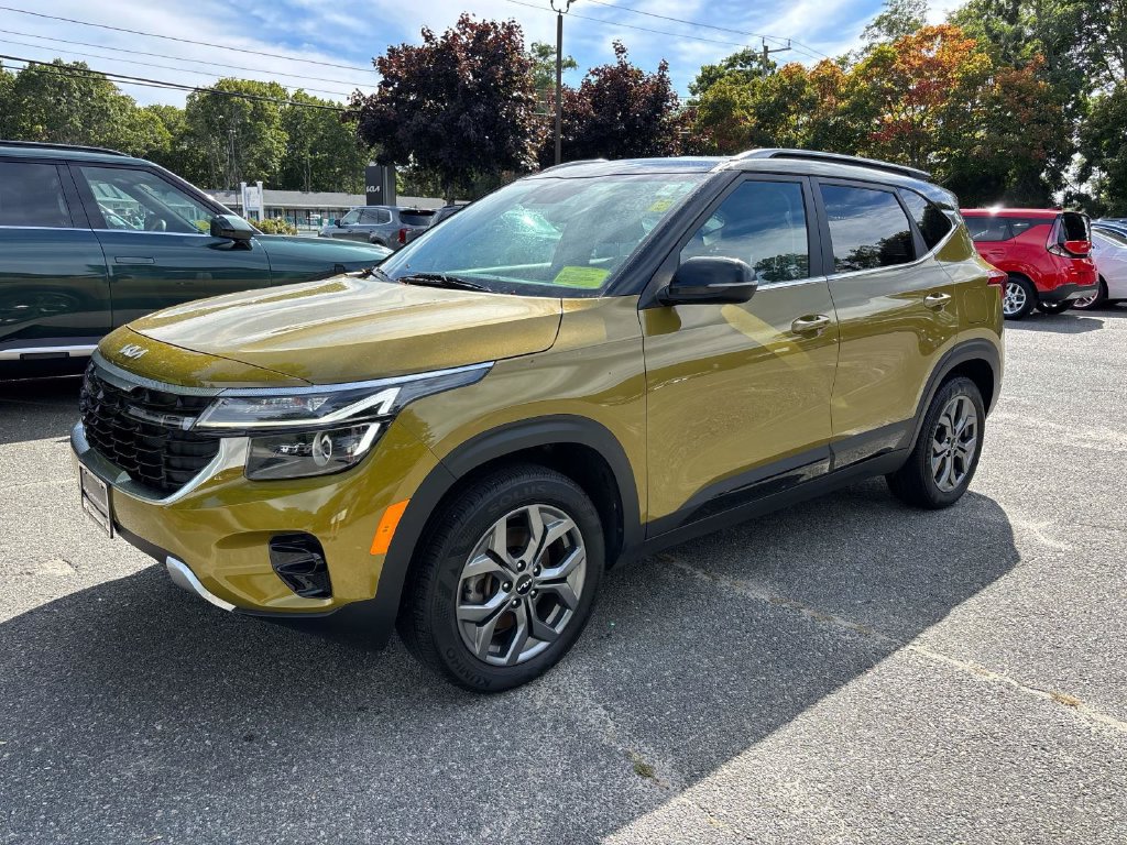 Certified 2024 Kia Seltos S AWD/4WD image 7