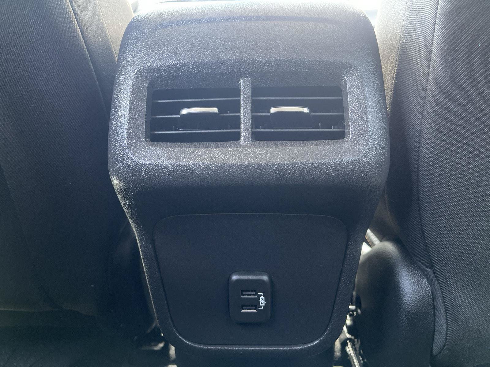 Used 2024 Chevrolet Equinox LT w/ LPO, Floor Liner Package FWD image 36