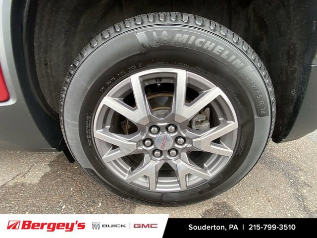 Used 2020 GMC Acadia SLT w/ Driver Alert Package II image 36