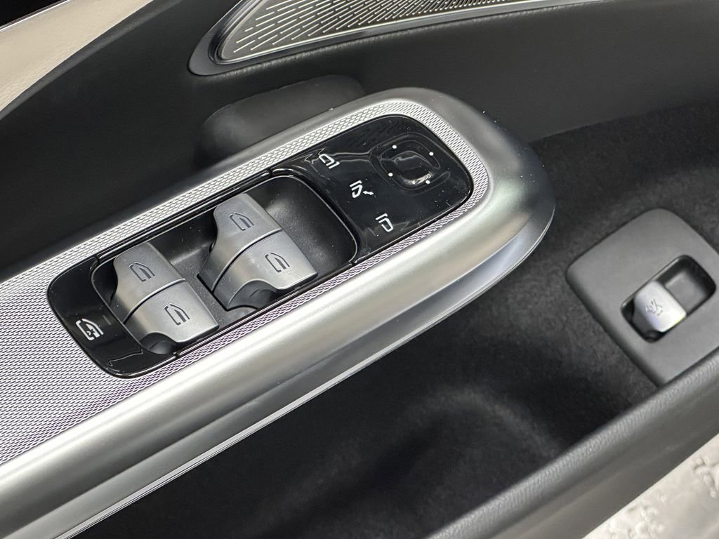 New 2026 Mercedes-Benz E 350 Sedan image 5