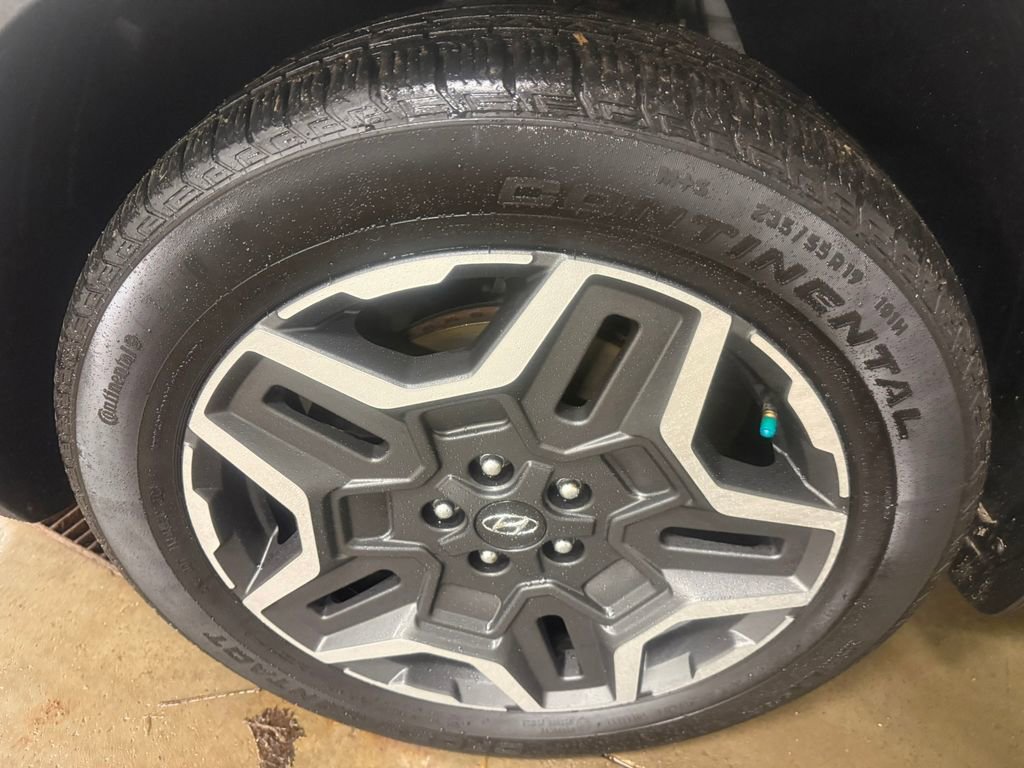 Certified 2023 Hyundai Santa Fe SEL Premium image 10