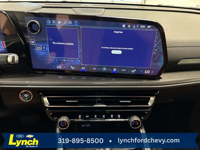 New 2027 Chevrolet Traverse Z71 w/ Enhanced Driving Package AWD/4WD image 12